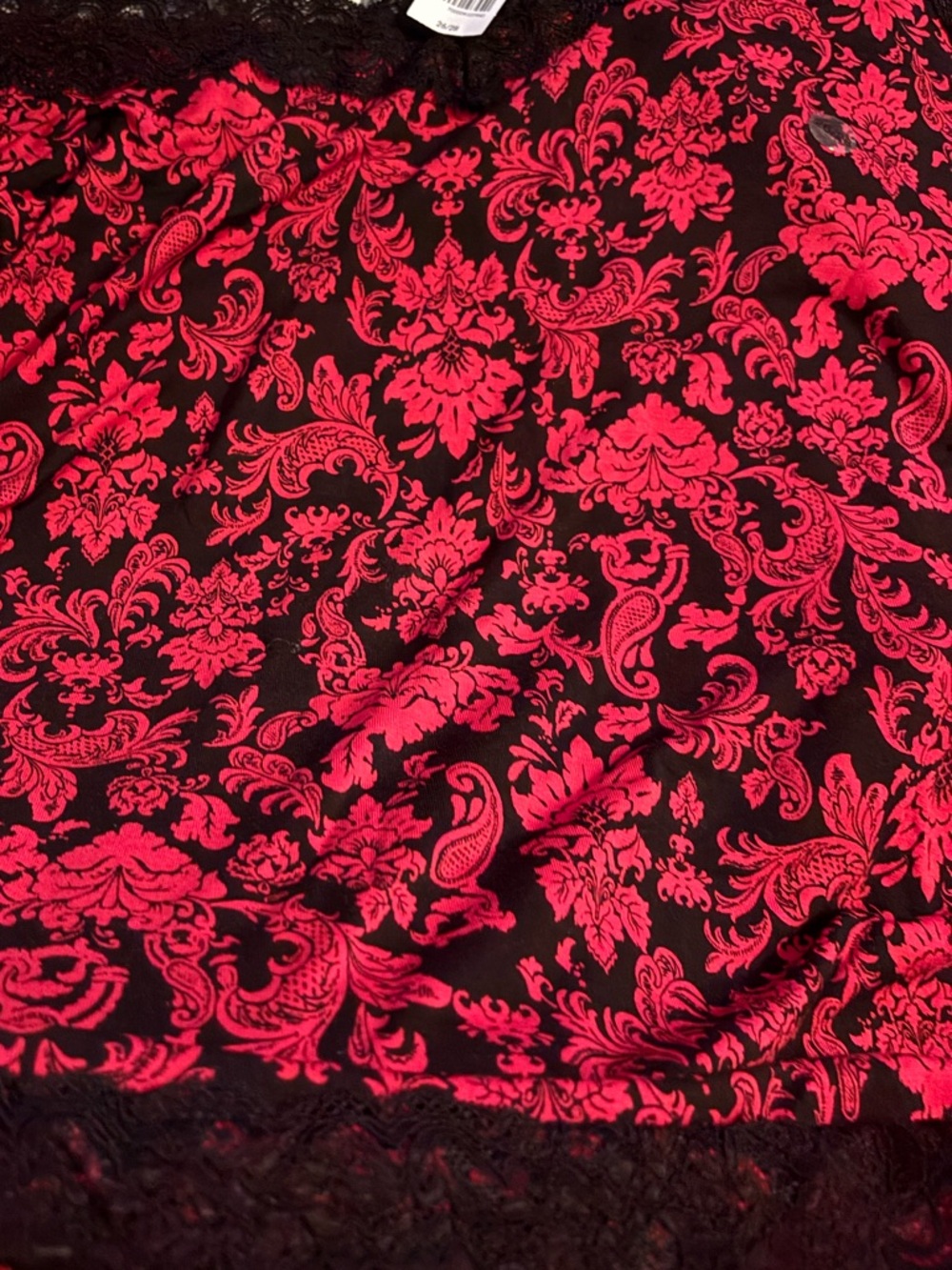 Black Red Paisley Floral  Lace Trim Camisole Lane Bryant Plus Size 26/28 NWT
